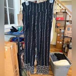 1/2 off bundles of 3+ Three Dots Black Floral Wide Leg Pants